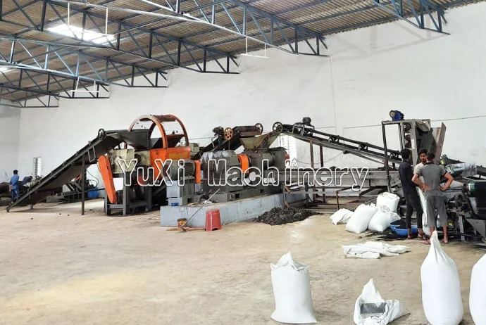 Waste car tire cracker mill equipment in Mumbai, India